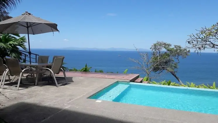 Pura Vida Rental