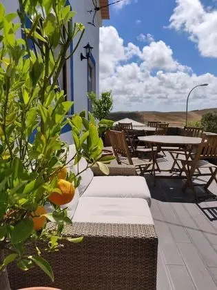 Pure Flor de Esteva B&B - Dış Mekan