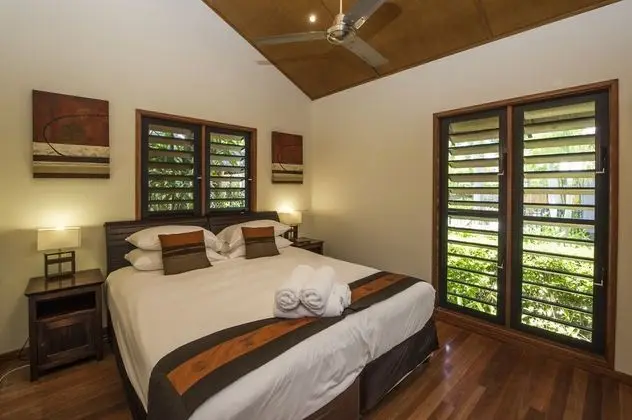 Pure Magnetic Villa 2 - Oda