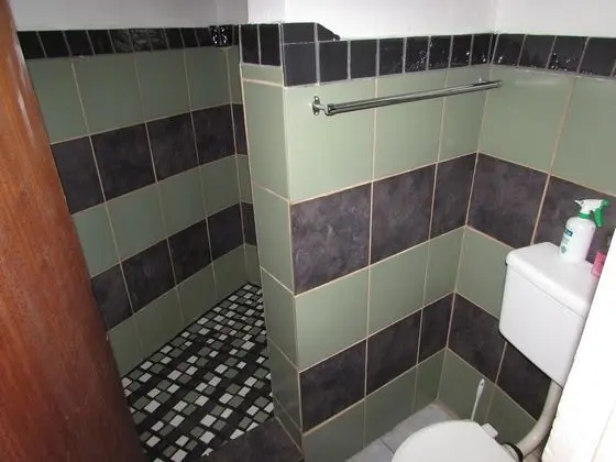 Pure Wilderness in Amanzimlotzi Riverside Bush Bungalow in Limpopo, Kruger Park - Banyo Tipleri