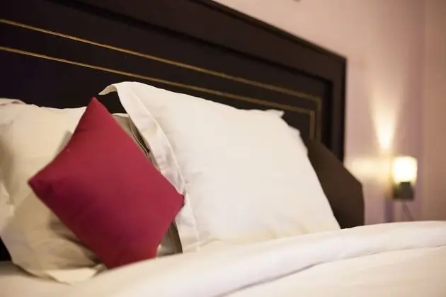 Puri Ganesh Hotel - Oda