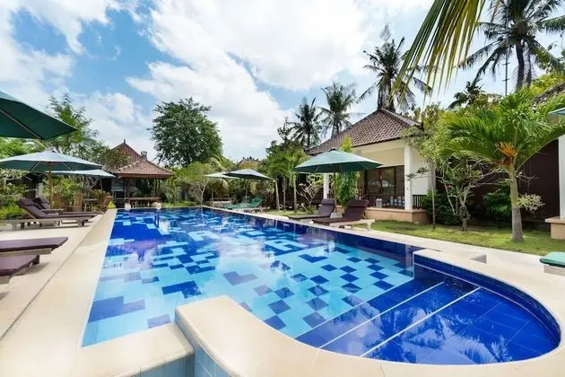 Puri Kirana Cottage Lembongan - Havuz