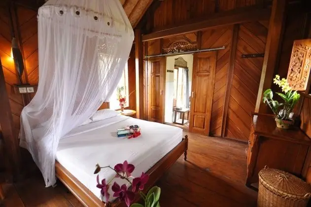 Puri Lumbung Cottages, Restaurant & Spa - Oda