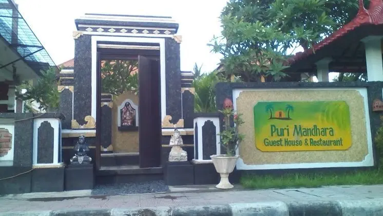 Puri Mandhara Lovina - Lobi