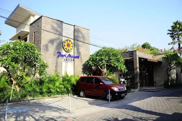Puri Mesari Suites