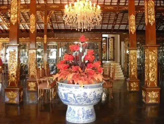 Hotel Puri Mimi - Lobi