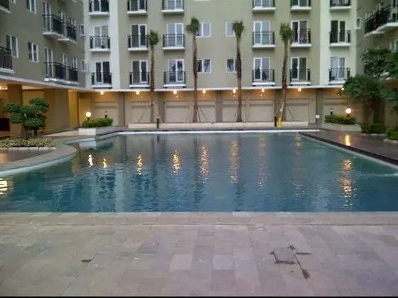 Puri Park View Apartment with Balcony - Dış Mekan