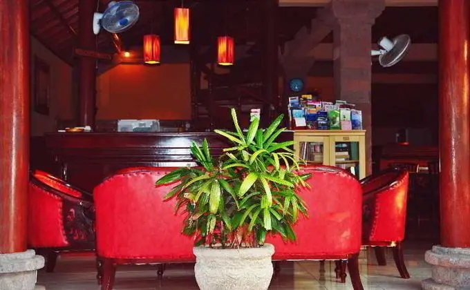 Puri Sading Hotel - Lobi