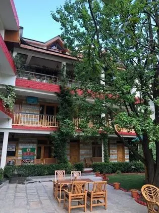Purnima guest house Manali