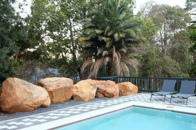 Purple Rayn Boutique Guest House - Havuz