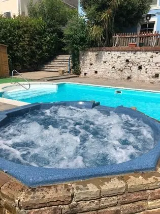 The Purple Tree Guest House - Spa