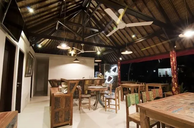 Villa Puspa - Lobi