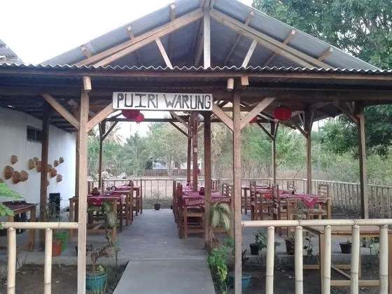 Putri Homestay - Dış Mekan