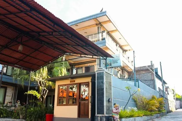 Putu Guest House 2 - Lobi