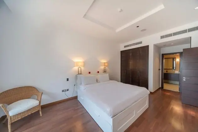Pvt Beach Andaaz Residence - Oda