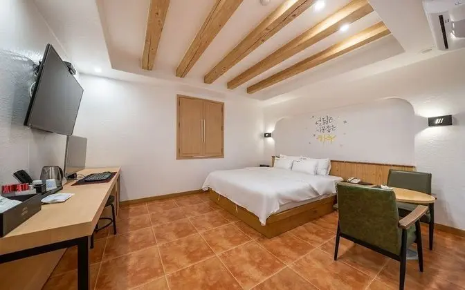 Pyeongtaek Gallery Hotel