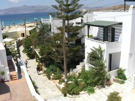 Pyrgos Beach Studios - Dış Mekan