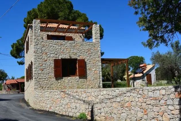 Pyrgos Luxury Country Home - Dış Mekan