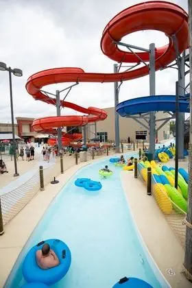 The PZAZZ! Resort Hotel and Catfish Bend Inn & Spa
