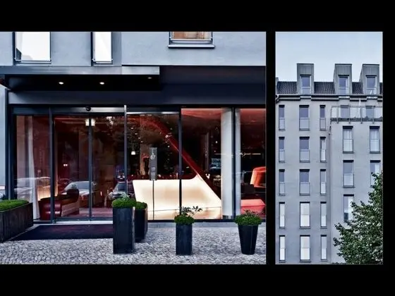 Hotel Q