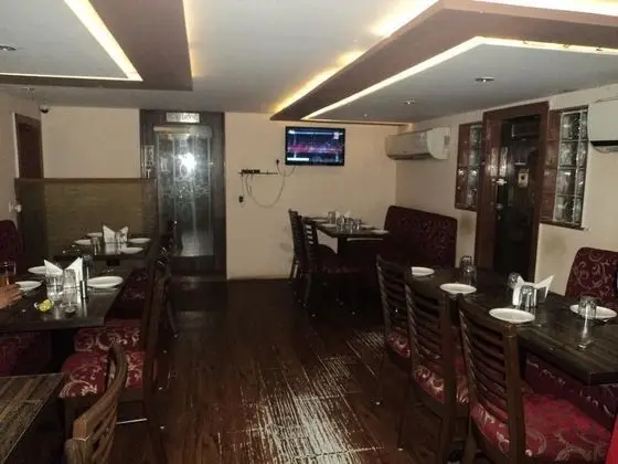 Hotel Q Deck - Havuz