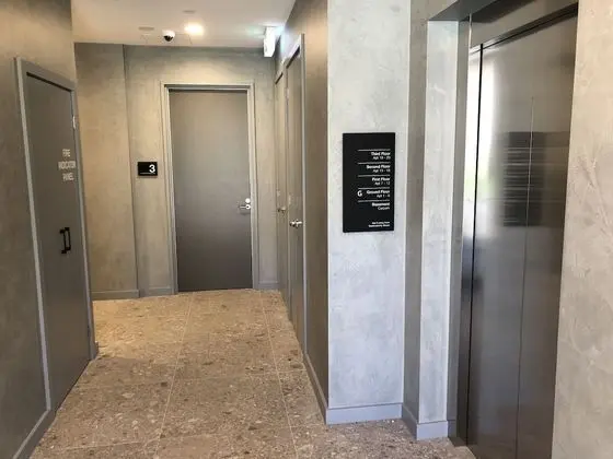 Q Squared Serviced Apartments - Lobi