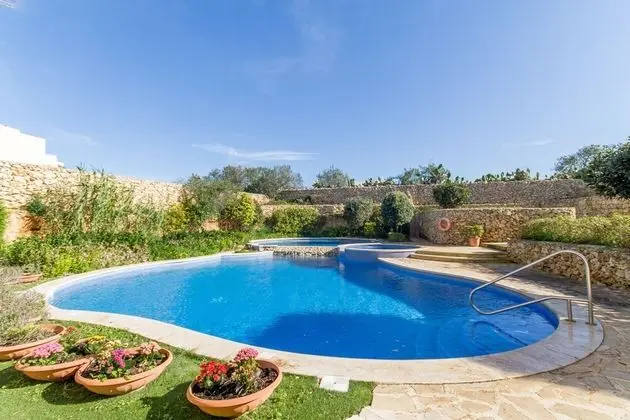 Qala - 3 Bedrooms Modern And Wellness Apt - Havuz