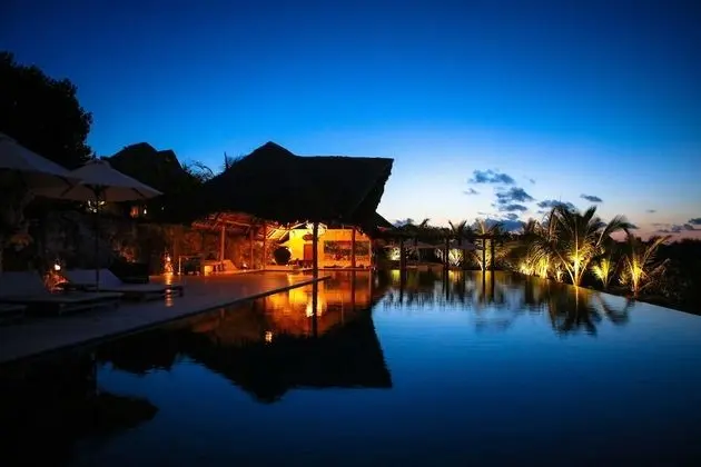 Qambani Luxury Resort - Havuz