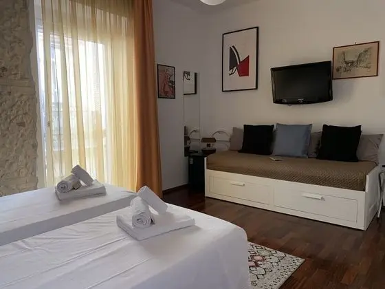 Qaral Bed and Breakfast - Oda
