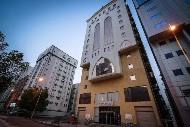 Qasr Alazzizia Hotel