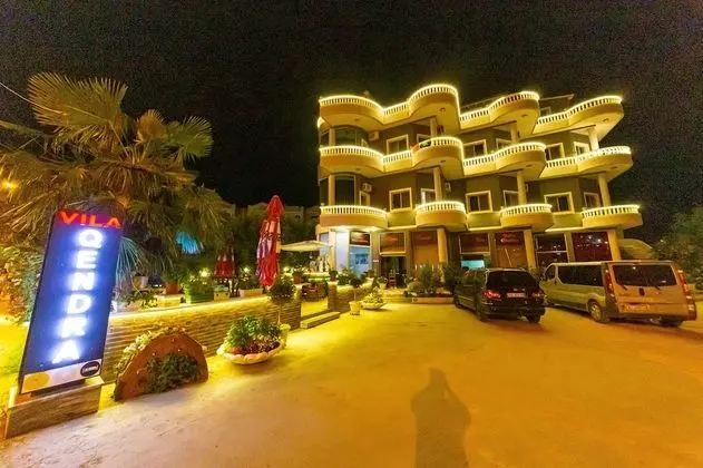 Hotel Villa Qendra - Dış Mekan