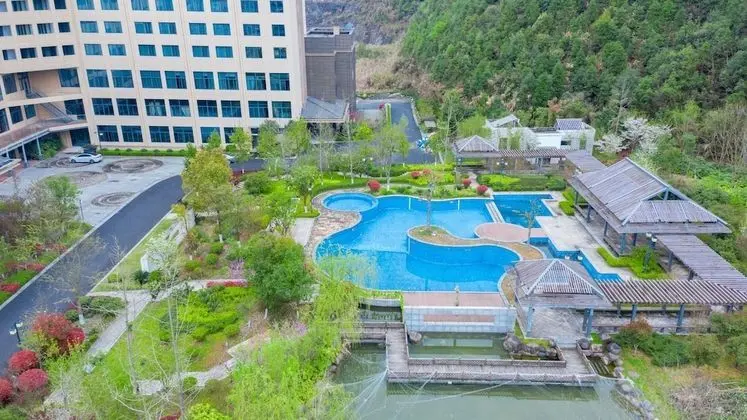 Qiandao Lake Pearl Peninsula Hotel - Dış Mekan
