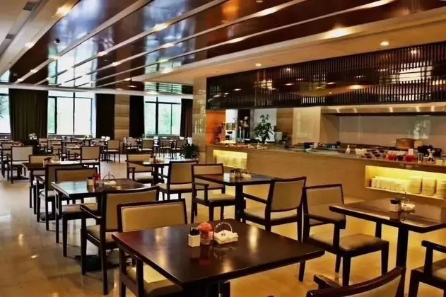 Qiandao Lake Pearl Peninsula Hotel - Yerinde Yemek