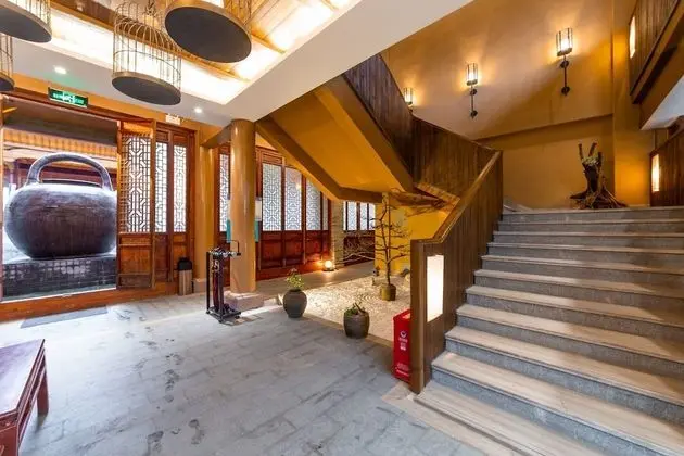 Qiansu Ban Jiang Xia Boutique Inn - Lobi