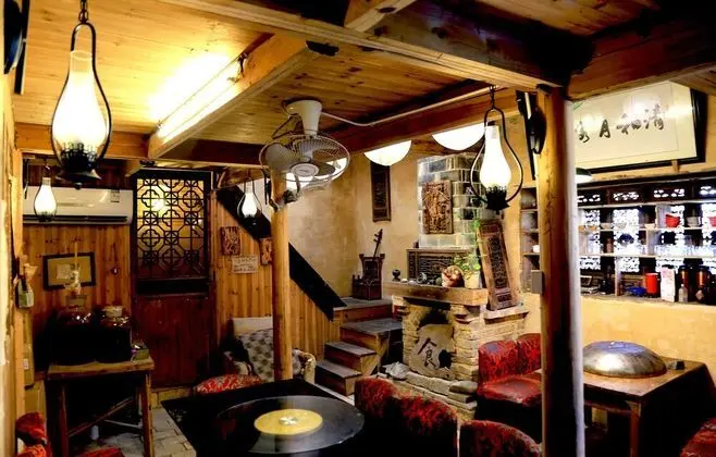 Qing He Yue International Youth Hostel - Yerinde Yemek