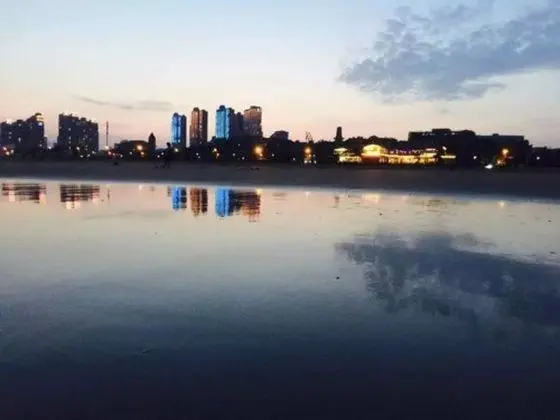 Qingdao Seaside Resort Apartment - Konum Öne Çıkanlar