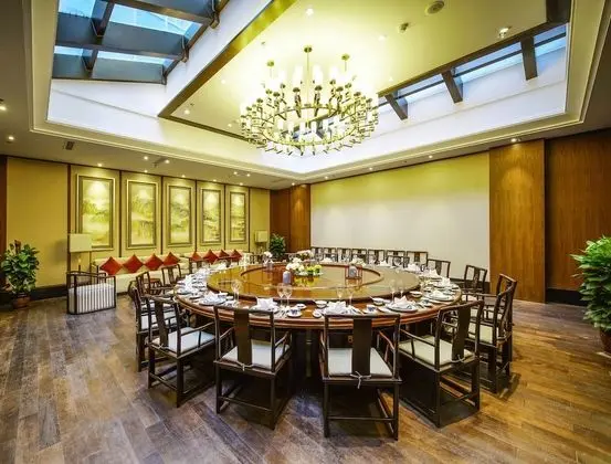 Qingshan Hotel Baotou(Yingbin Building) - Yerinde Yemek