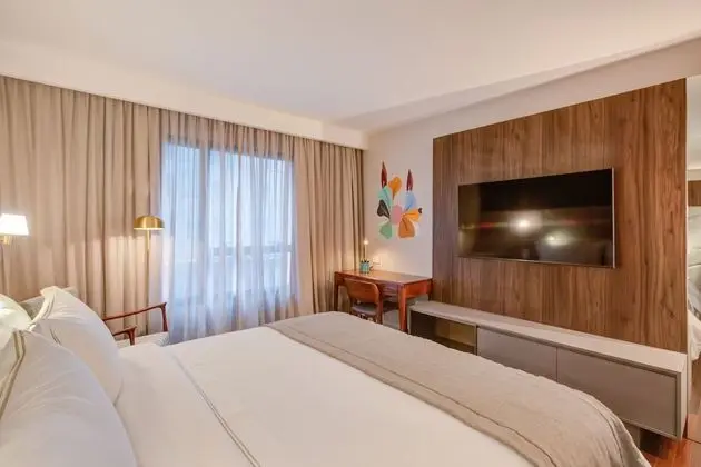 Qoya Sao Paulo Curio by Hilton - Oda