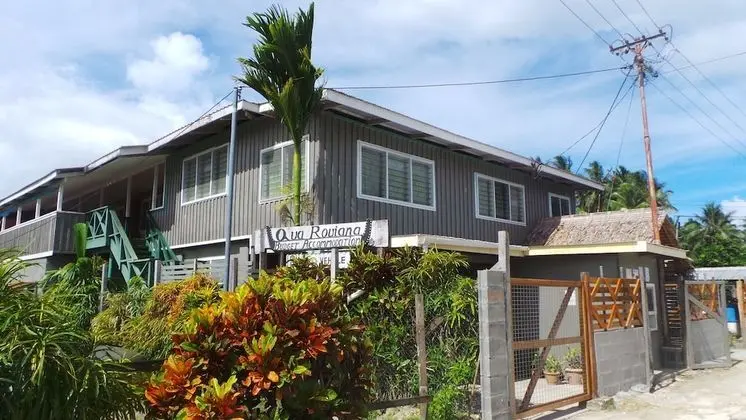 Qua Roviana Motel