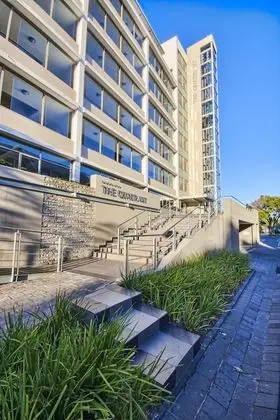 The Quadrant Apartments - Dış Mekan