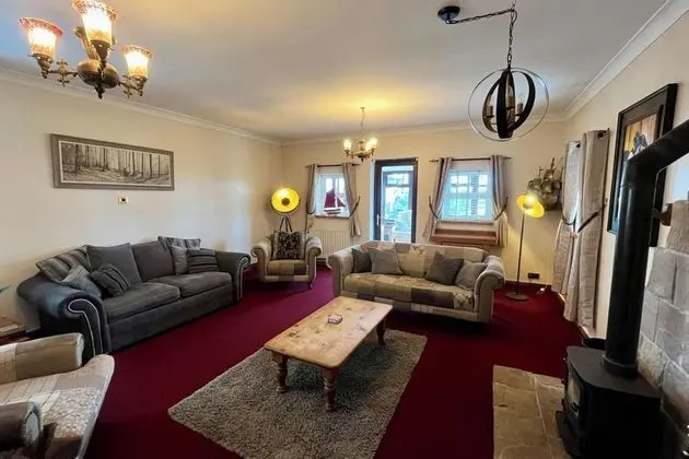 Quaint 4 Bed Barn Conversion Barnhouse Starshinezz - Öne Çıkan Resim