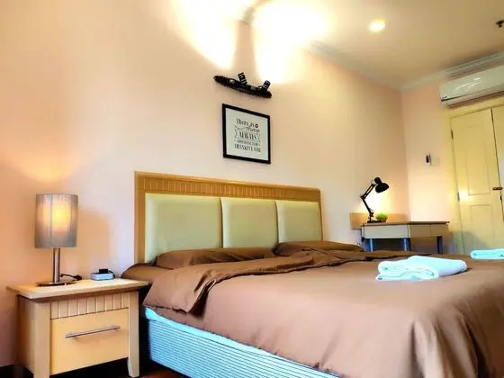 Quaint Ampang - Megan Ambassy - Oda