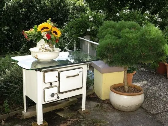 Quaint Apartment with Balcony in Bad Pyrmont near River - İç Mekan