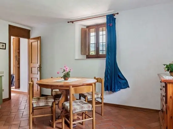 Quaint Apartment in Fosciandora With Pool - Yerinde Yemek