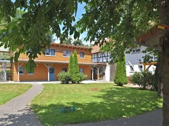 Quaint Apartment in Hüddingen With Garden