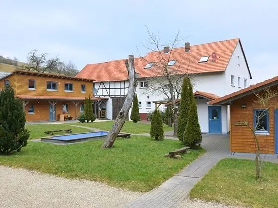 Quaint Apartment in Hüddingen With Garden - Öne Çıkan Resim