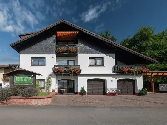 Quaint Apartment in Hüttenthal With Garden - Öne Çıkan Resim
