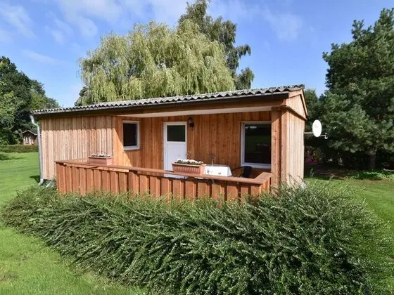 Quaint Bungalow with Garden near Insel Poel - Öne Çıkan Resim