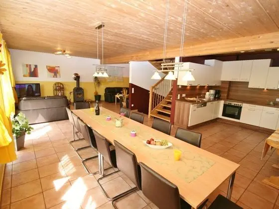 Quaint Chalet in Piesendorf With Balcony - Mutfak