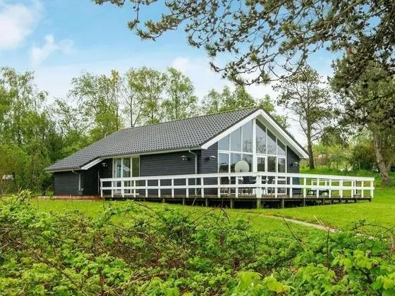 Quaint Cottage in Ebeltoft Overlooking the Sea